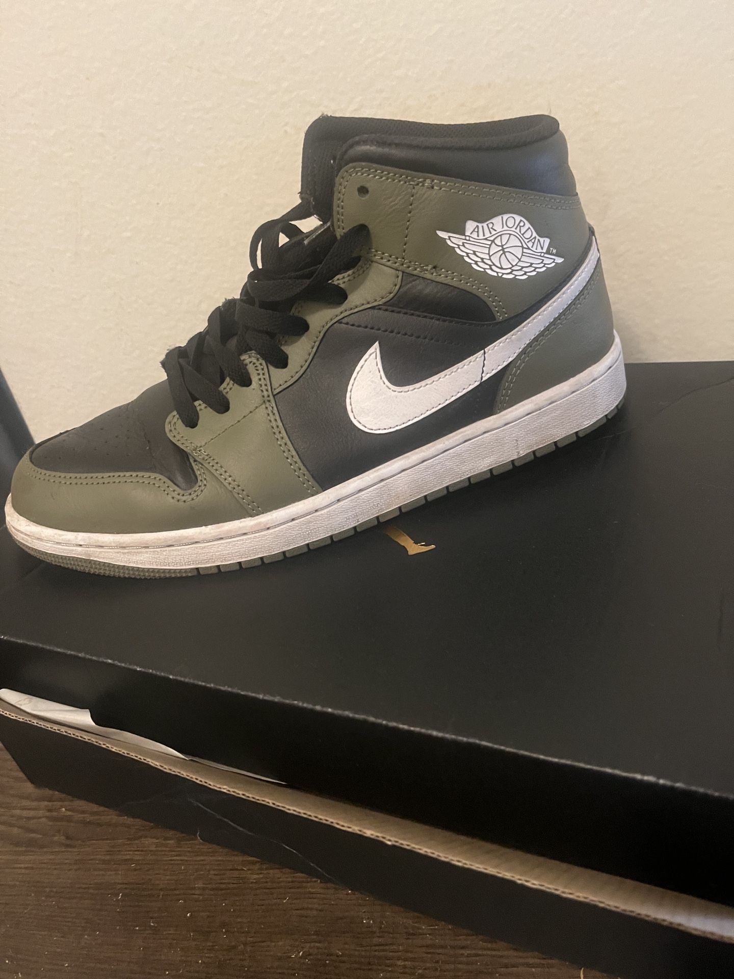 Men’s Nikes