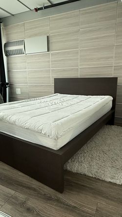IKEA MALM Full Bed Frame + Full Mattress – Like New