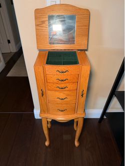 Wood Jewelry Box w/ Mirror, Brown Rectangle Green Velvet Lined, 25+ Pieces