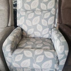 Brand New Lazy Boy Reclainer Chair