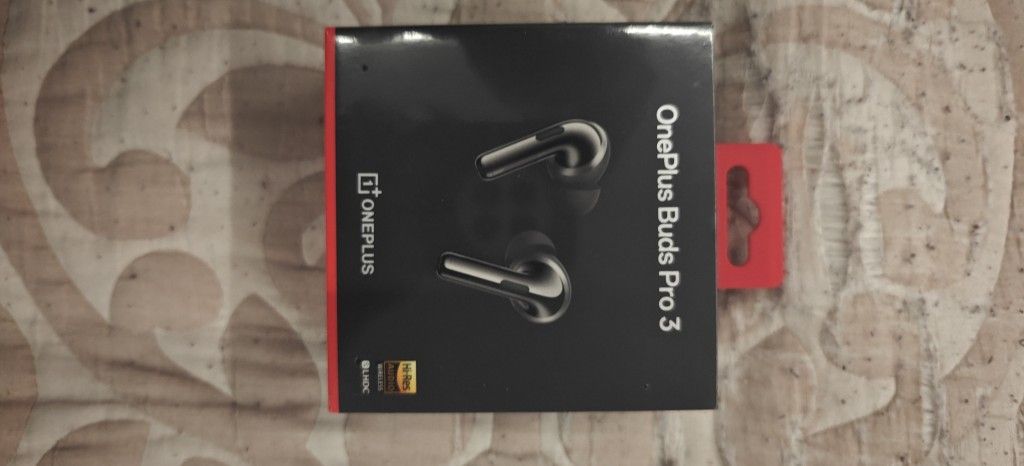 OnePlus Buds Pro 3