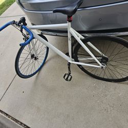 City Bike Like New!!!!  - Moved To The Burbs...