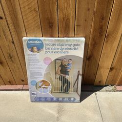 Kids R’Us Stairway Gate