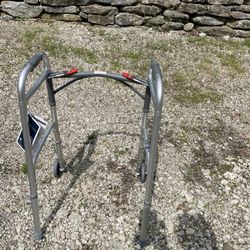 Two wheel walker new on