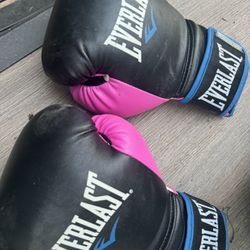 Boxing Gloves 