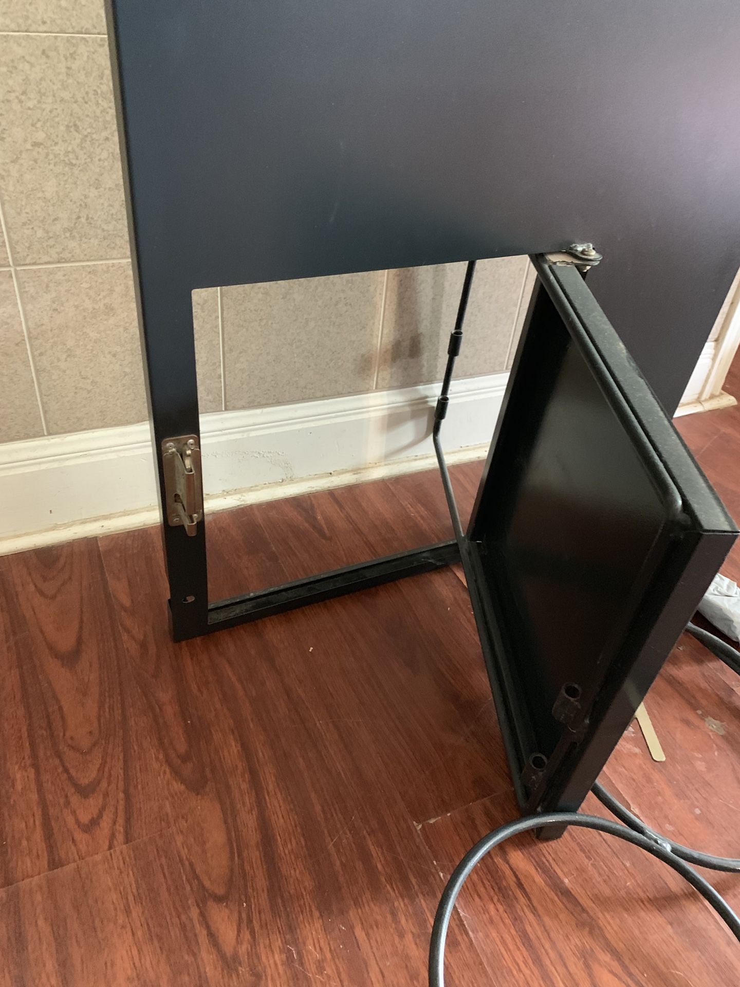 Retriever dog kennel rotating feeder for Sale in Austin, TX OfferUp