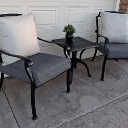 Patio Set - Delivery Available 