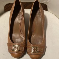 Tory Burch Wedges Size 8