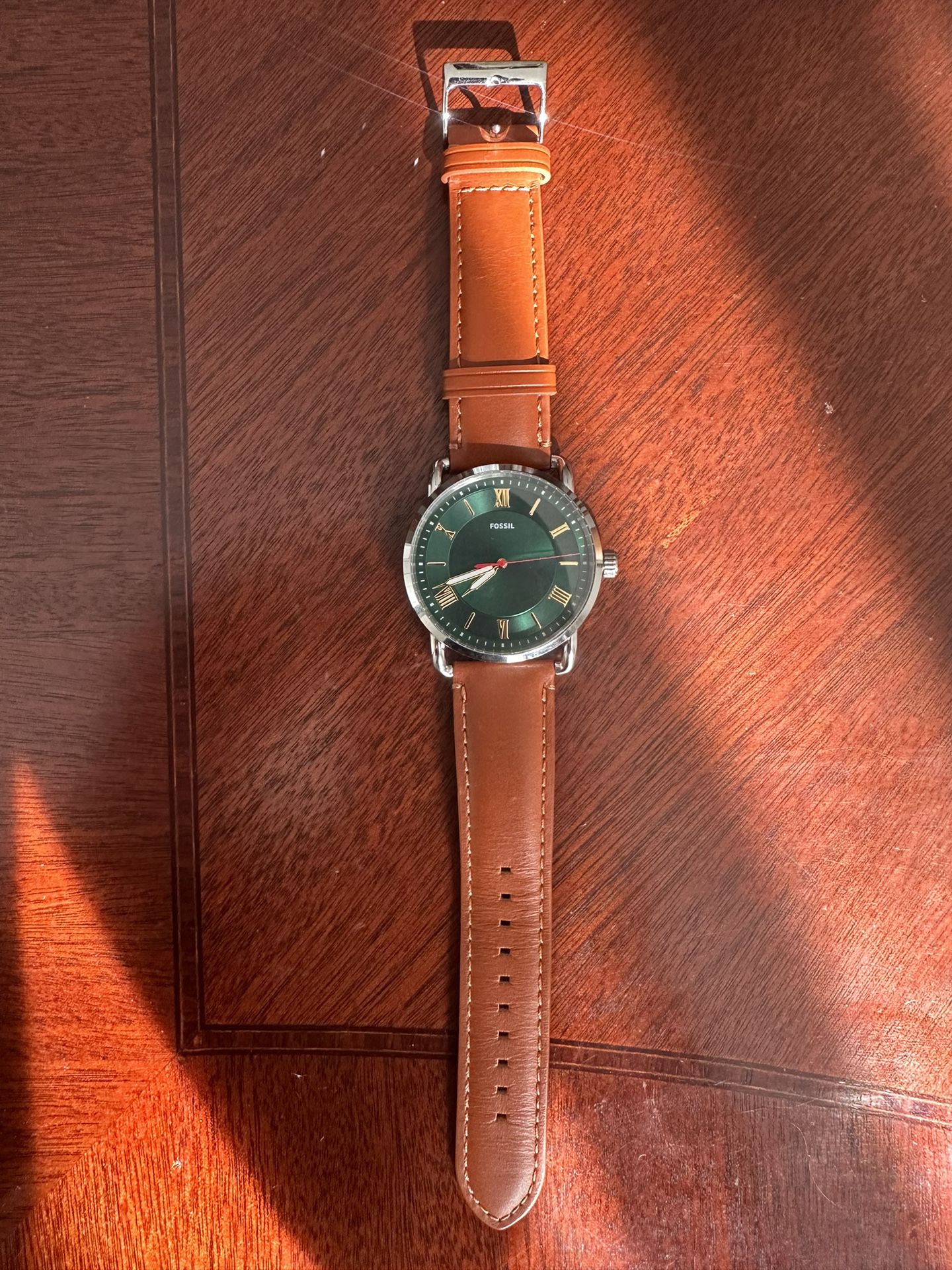 (NEW) Fossil Watch W/ Brown Leather Strap (custom Engraving)