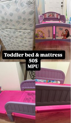 toddle bed and mattress