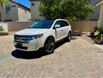 Super clean one owner 2011 Ford Edge