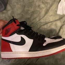 Jordan 1 Black Toe 