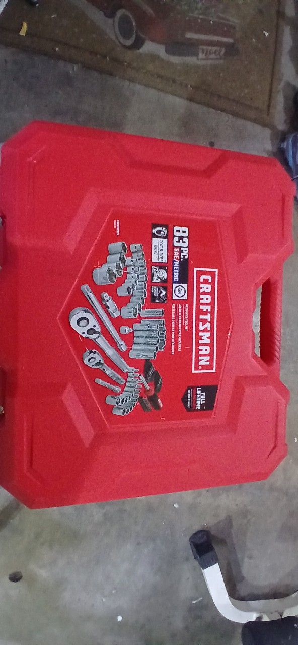 Craftsman 83pc Mechanics Tool Set