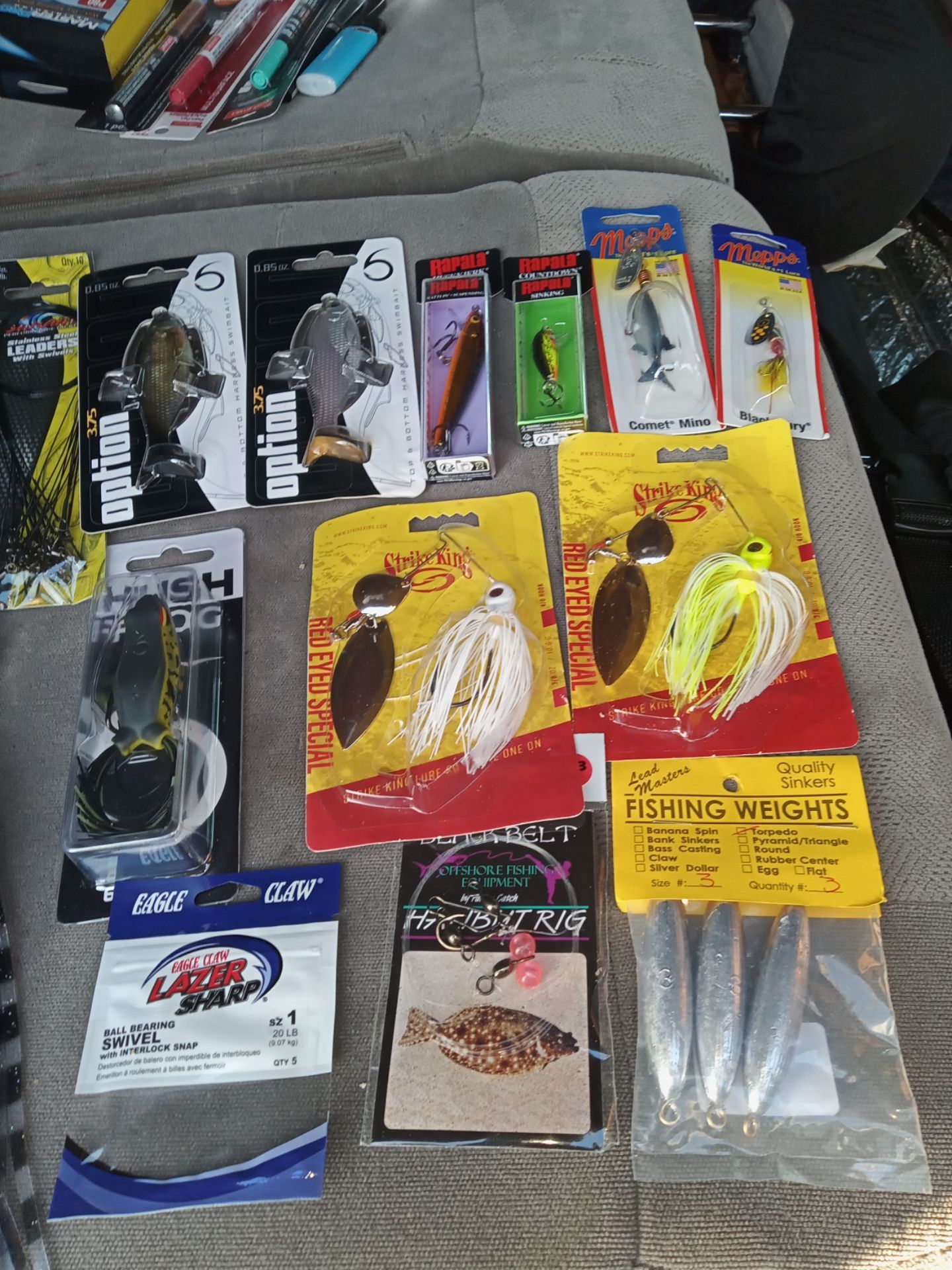 Lots of fishing lures and tackle,cheep
