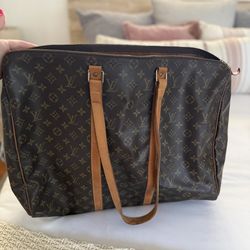 Authentic Louis Vuitton messenger bag