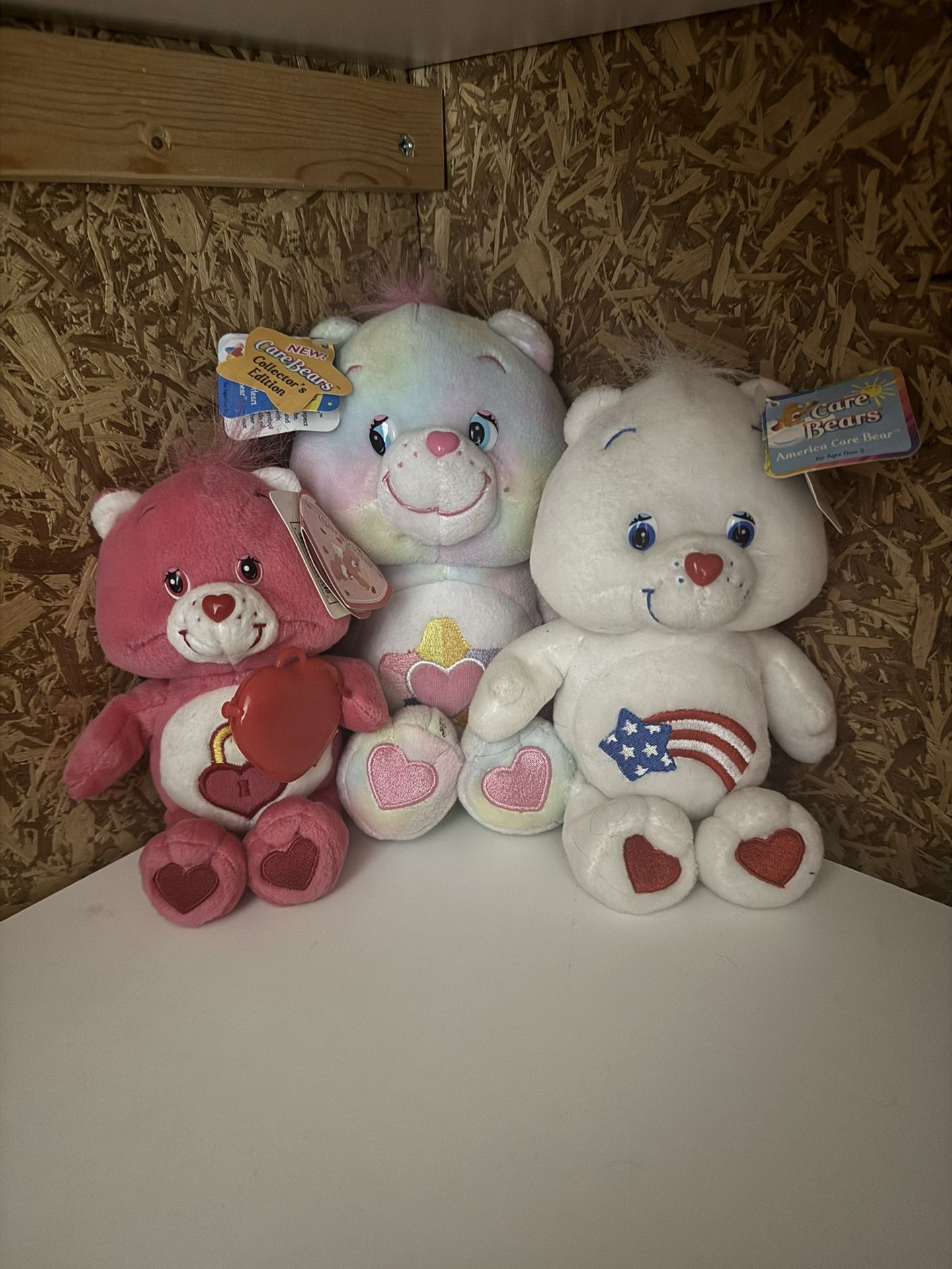 Old Valuable Care Bears