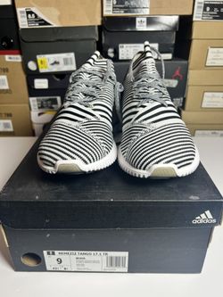 Adidas Soccer Messi Size 9US brand New  Nemeziz Tango