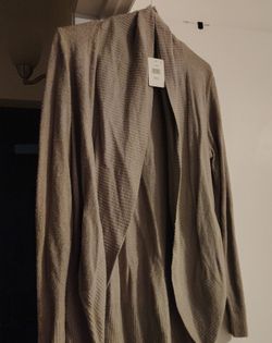 Brand new sweater