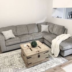 Light Gray Casual Look Sport Sofa Sectional☄️ Delivery & Financing Available✅ Brand New💥 Couch/ Living Room Set🌟