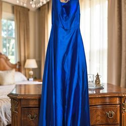 Windsor Size M Blue Dress