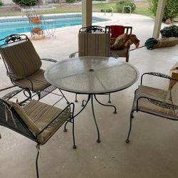 Offer up 2024 patio set