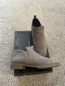 Dr. Schools New Shoes Size 6