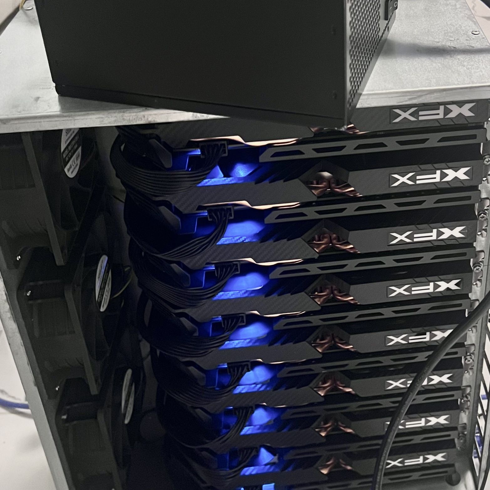 Crypto Mining Rig XFX Radeon Grafic Cards