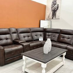 Brand New/ Brown Leather Reclining Sectional, Seccional, Couch 