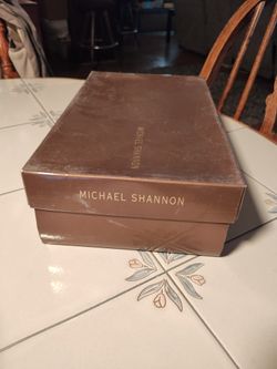 NIB Woman's Michael Shannon High Heels