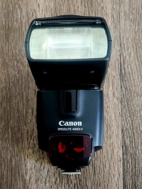 Canon 430 EX II Speed Light