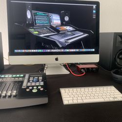 27inch iMac Studio Bundle Nice!!