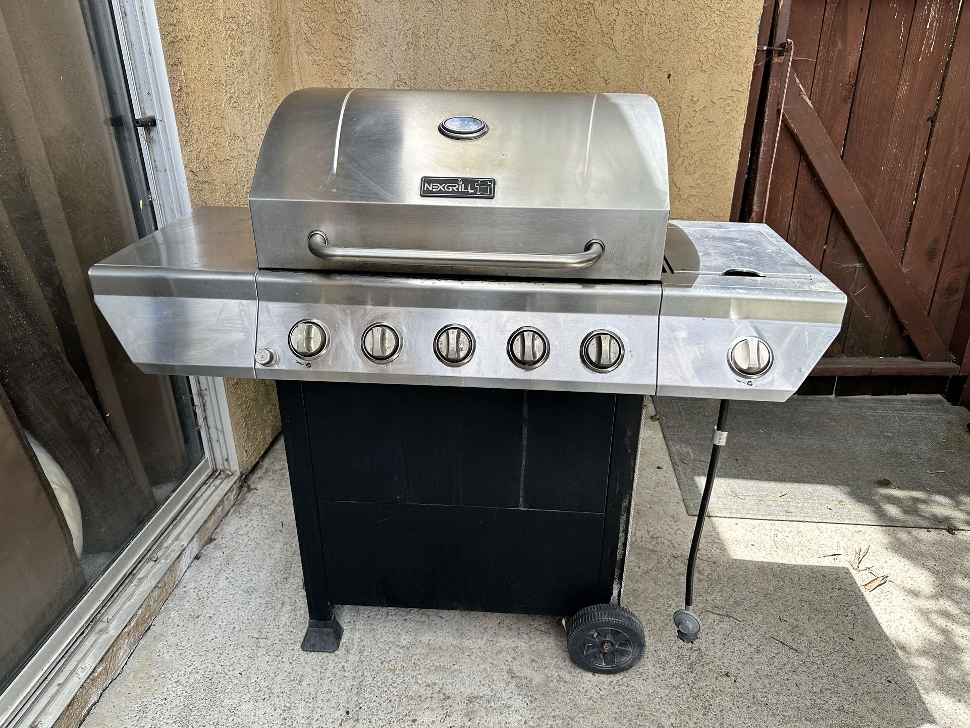 BBQ Grill