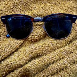 Ray-Ban Clubmaster
