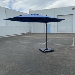 Cantilever Umbrella with 360-degree Rotation