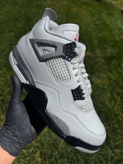 Jordan 4 White Cement