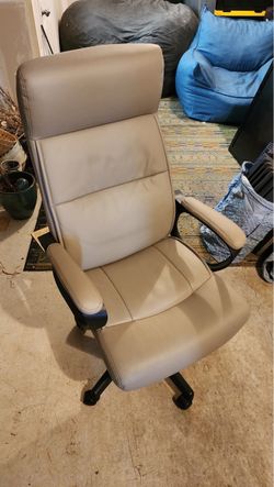 Beige Executive Office Chair
