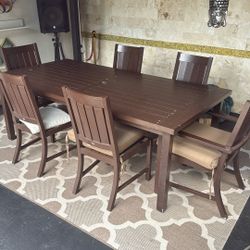 Outdoor dining table 