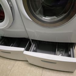 LAUNDRY 27" WHITE PEDESTALS ONLY