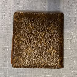 Louis Vuitton men’s wallet