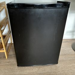 Arctic Star Freezer 2.1 Cu Ft