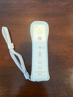 Nintendo wii controller with MotionPlus built in tested white