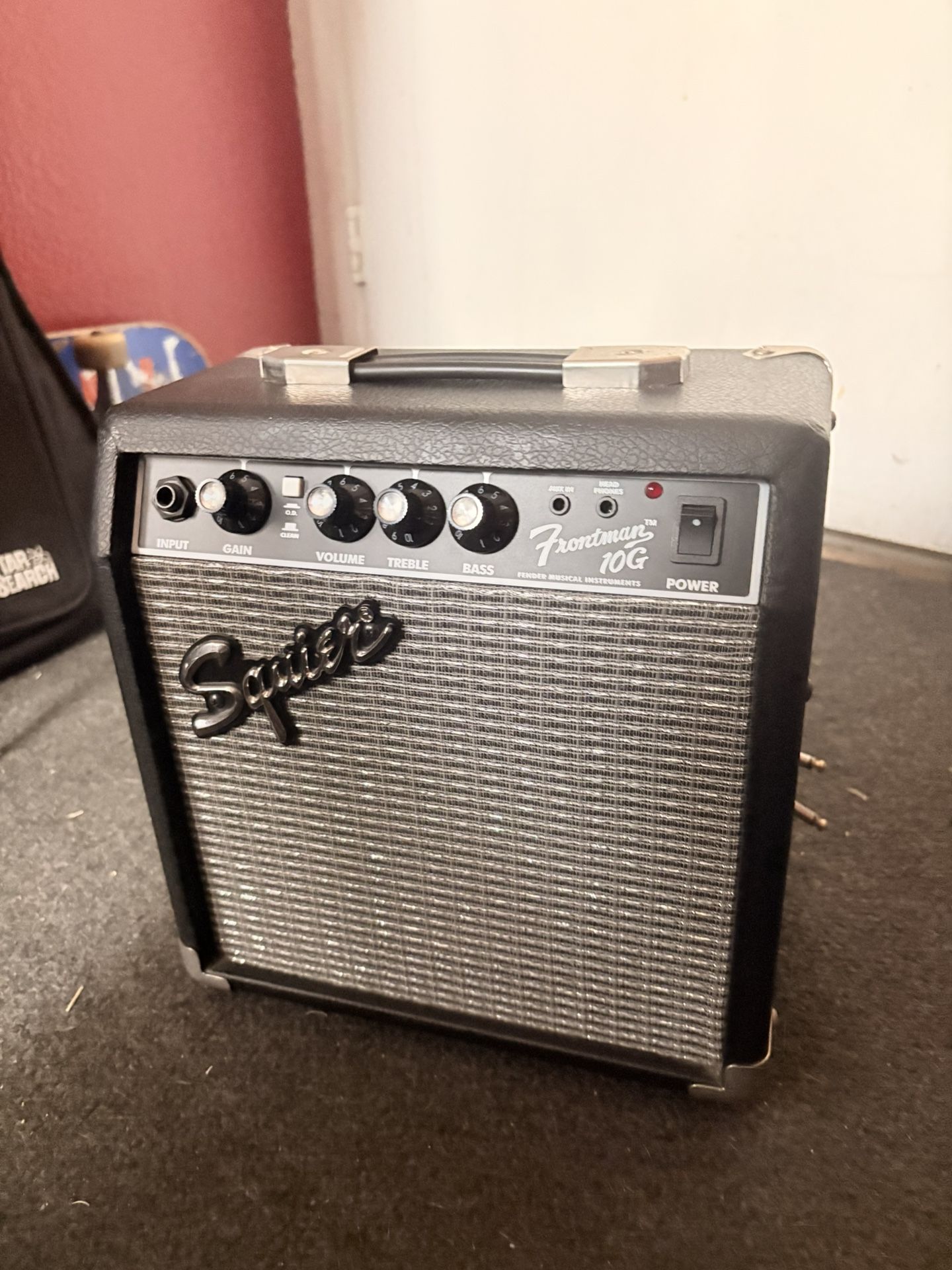 Squire Frontman 10g Practice Guitar Amp