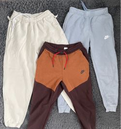 Men Size Small Nike Tech Sweatpants Joggers Bundle Lot