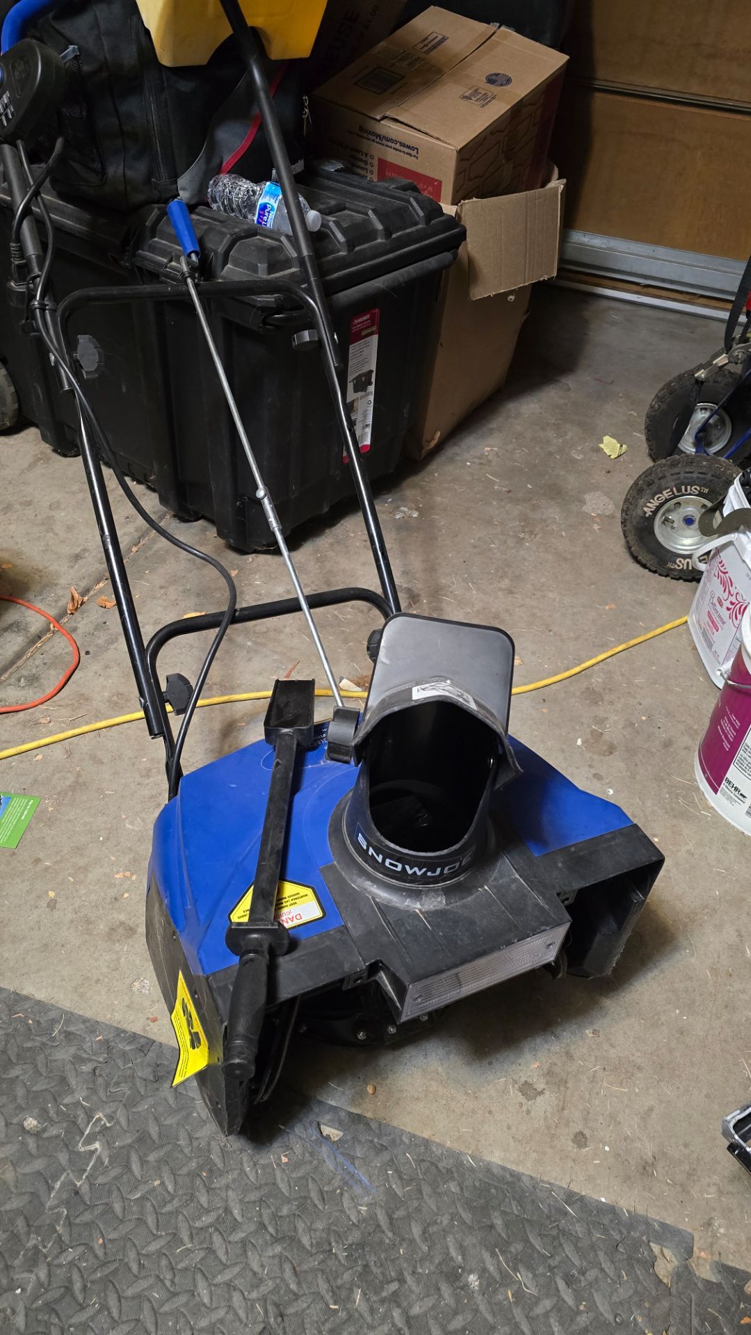 Snow Joe Electric Snow Blower