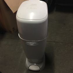 Diaper Genie 