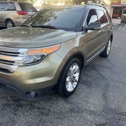 2012 Ford Explorer