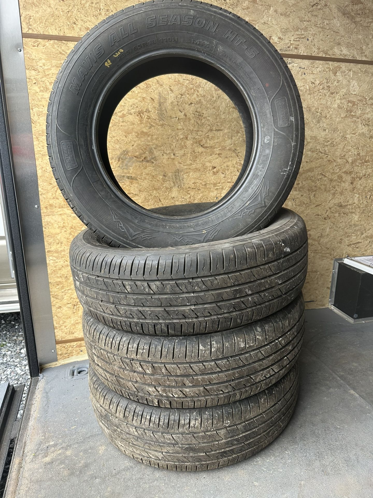 Mavis All season HT-S 235/65/18