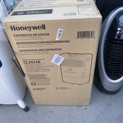 Evaporative Air Coolers Nice New!!