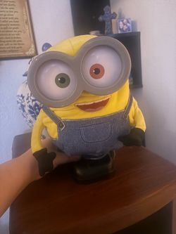 Dancing minion