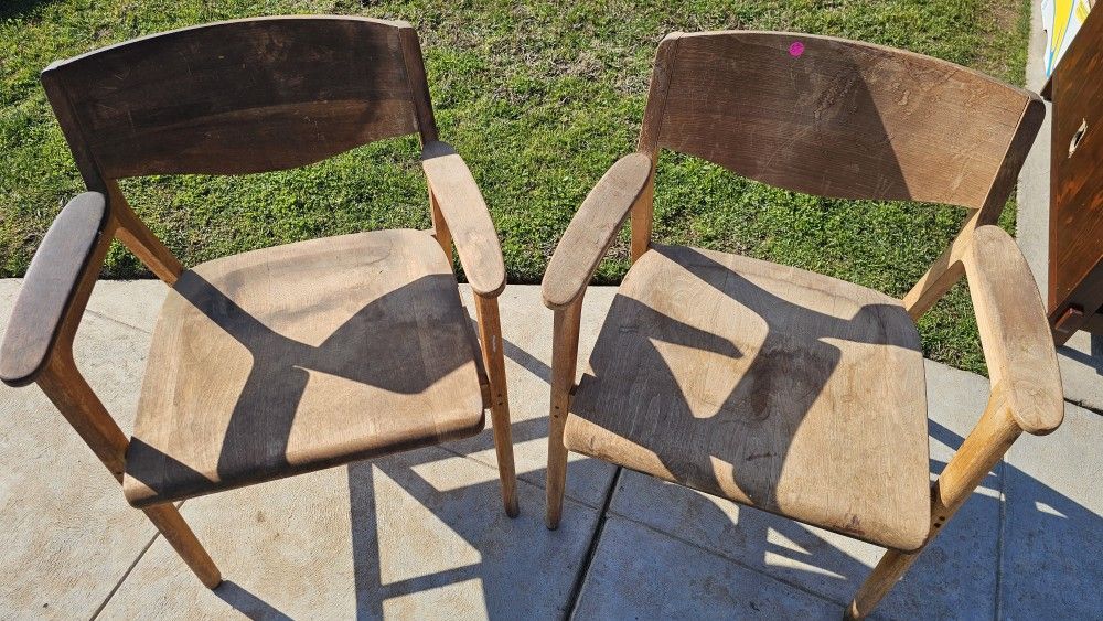 VINTAGE Set Of 2 Wooden Chairs